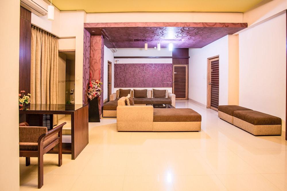 Hotel La Villa Western By Sea Pearl Beach Resort & Spa Дакка Екстер'єр фото
