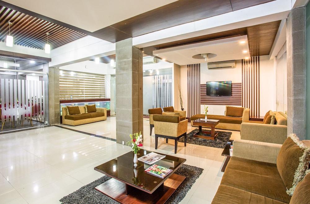 Hotel La Villa Western By Sea Pearl Beach Resort & Spa Дакка Екстер'єр фото